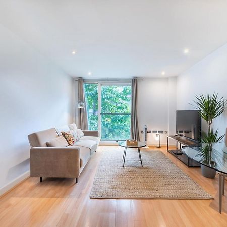 Cosy Apartment 15 Minutes From Oxford Circus/Soho لندن المظهر الخارجي الصورة