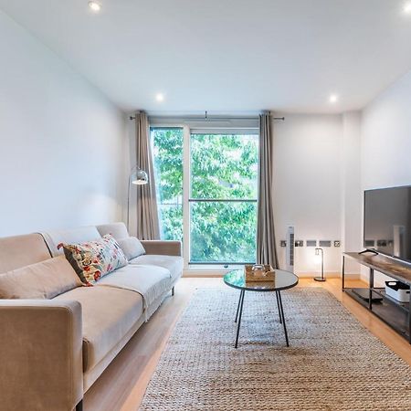 Cosy Apartment 15 Minutes From Oxford Circus/Soho لندن المظهر الخارجي الصورة