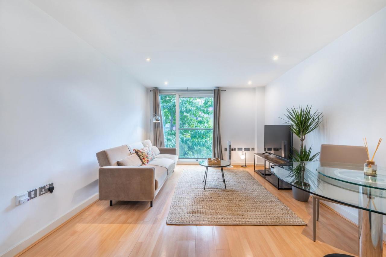 Cosy Apartment 15 Minutes From Oxford Circus/Soho لندن المظهر الخارجي الصورة