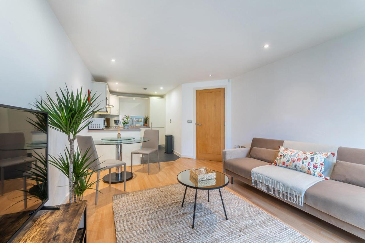 Cosy Apartment 15 Minutes From Oxford Circus/Soho لندن المظهر الخارجي الصورة